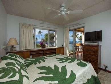 A Wonderful 2 Bedroom Condo with Pacific Views.